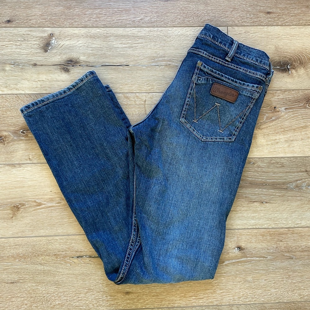 Wrangler Men’s Retro Slim Bootcut Jeans Medium Wash